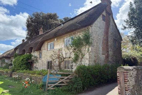 Best summer walks in the UK blog hero