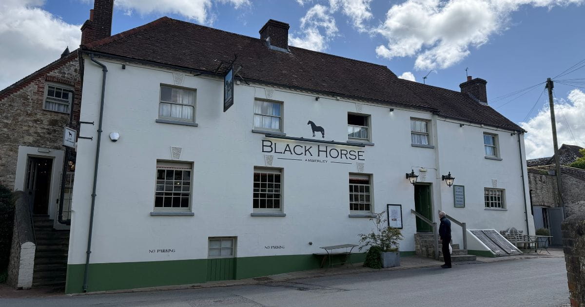 The Black Horse pub Amberley on a circular walk from Amberley station