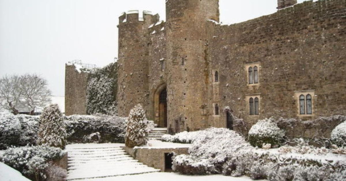 Amberley Castle covered in snow