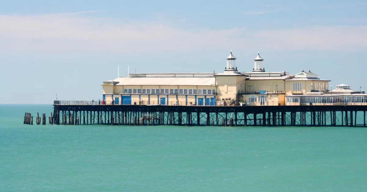Hastings seaside pier sea