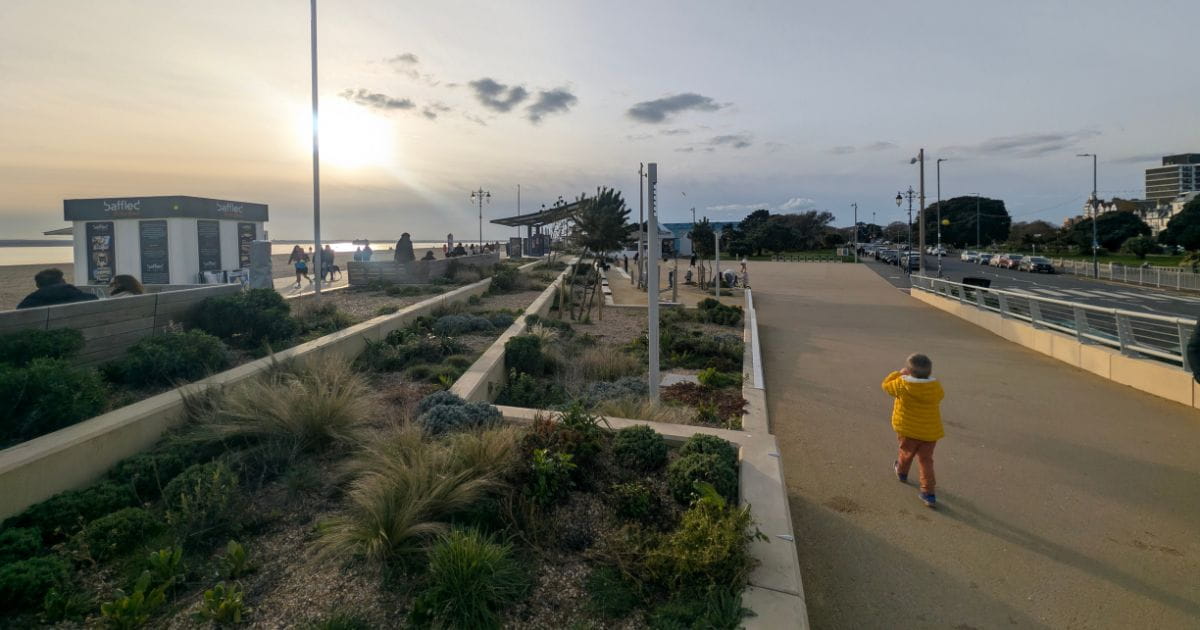 Southsea promenade walks Portsmouth