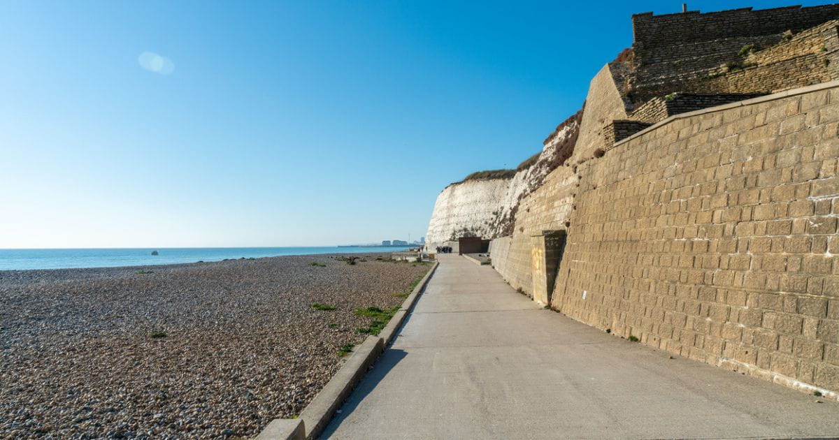 Brighton to Worthing coastal walk promenade seafront