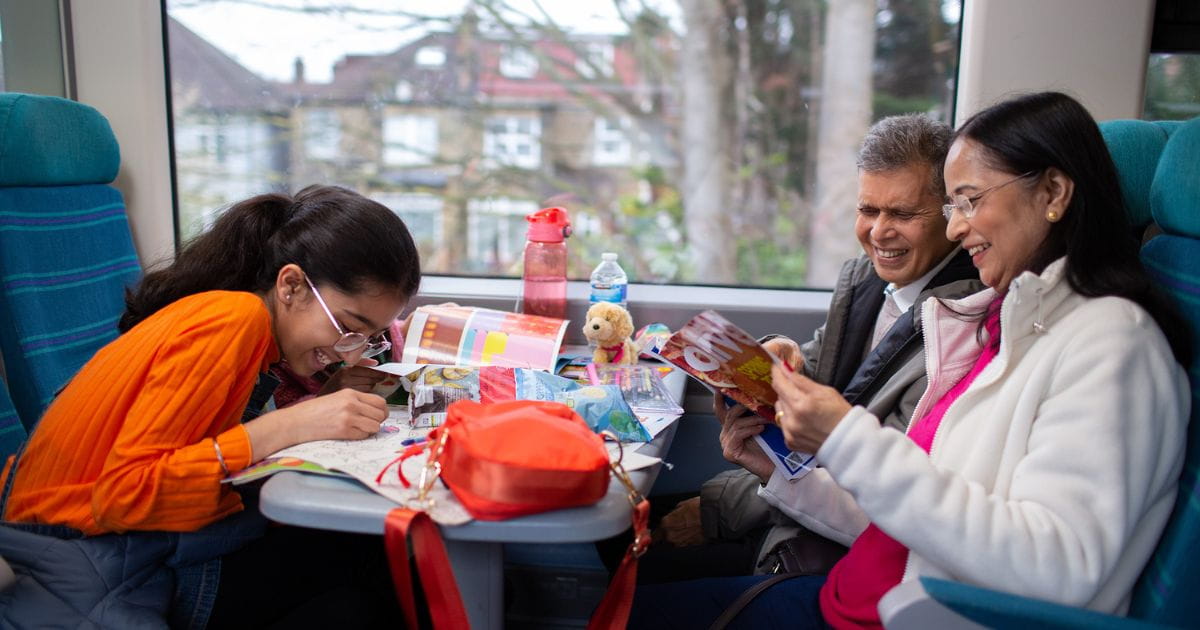 Family travelling with Southern Railway