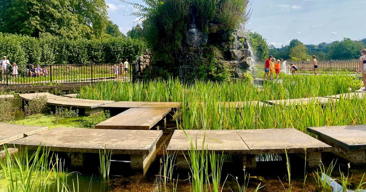 The water maze at Hever Castle and Gardens