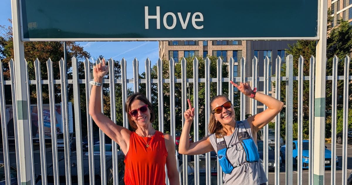 Two runners at Hove Railway station